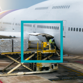 Airplane zoom on cargo with TARGIT Insight Square